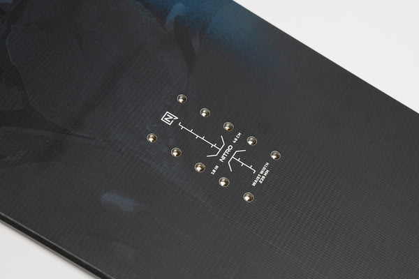 Nitro Lectra Leaf Cam-Out Snowboard 2026