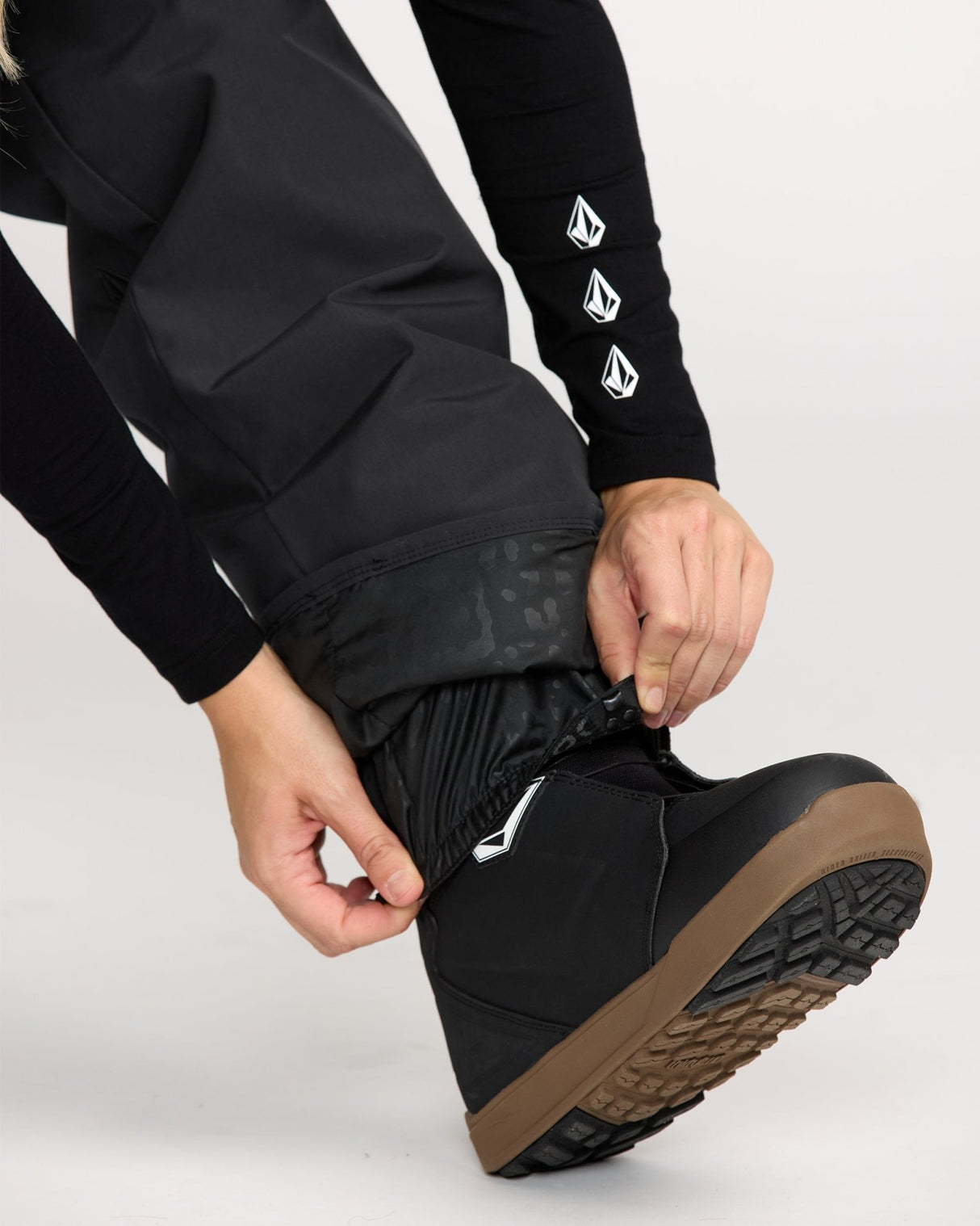 Volcom Women's Frochickie Insulated Pant