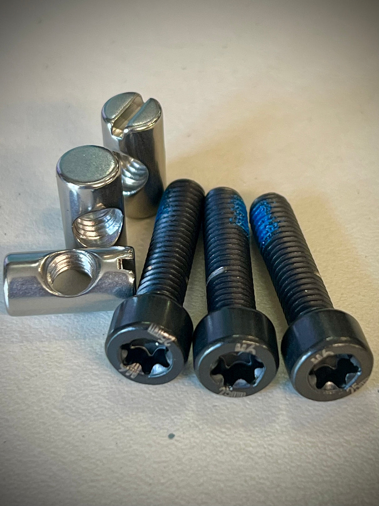 Slingshot Phantasm Carbon Mast V1 Hardware Pack