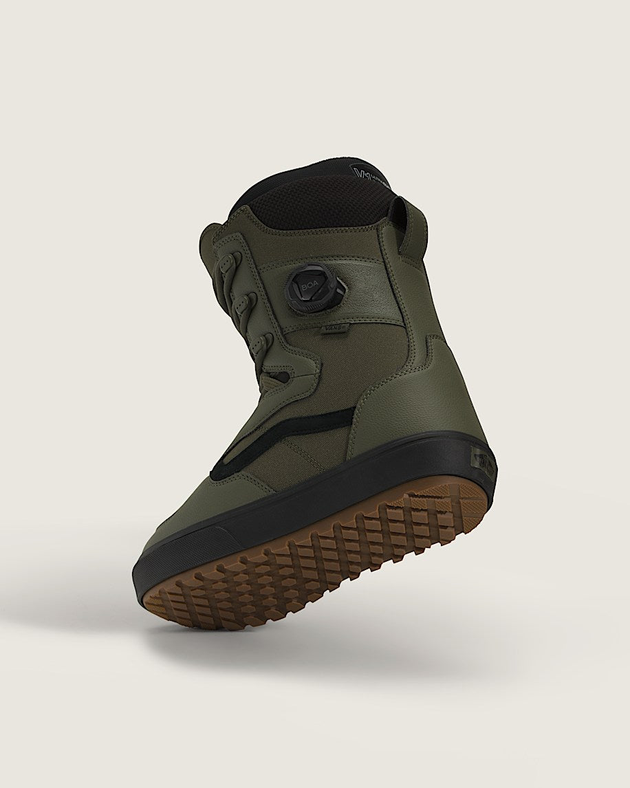 Vans Invado OG Men's Snowboard Boots 2026