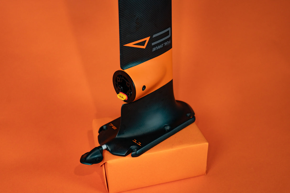 Code Foils Foil Drive Integrated Ultra HM Mast + Cover