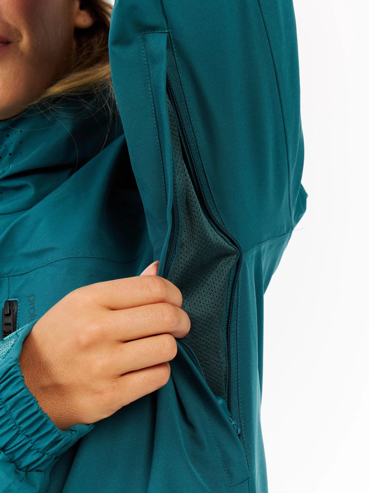 Protest Women's PRTBEVERLY Snow Jacket
