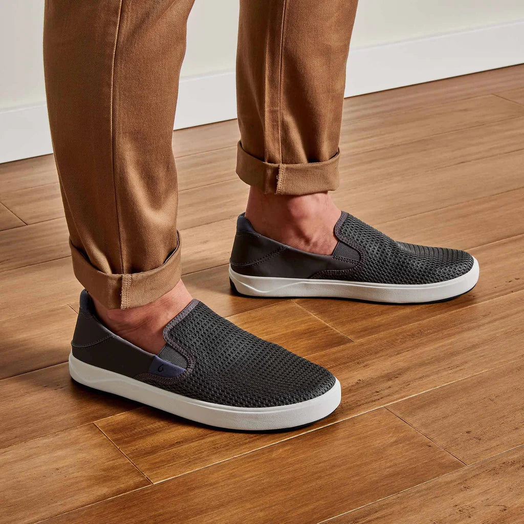 Olukai Men s Lae ahi Sneakers