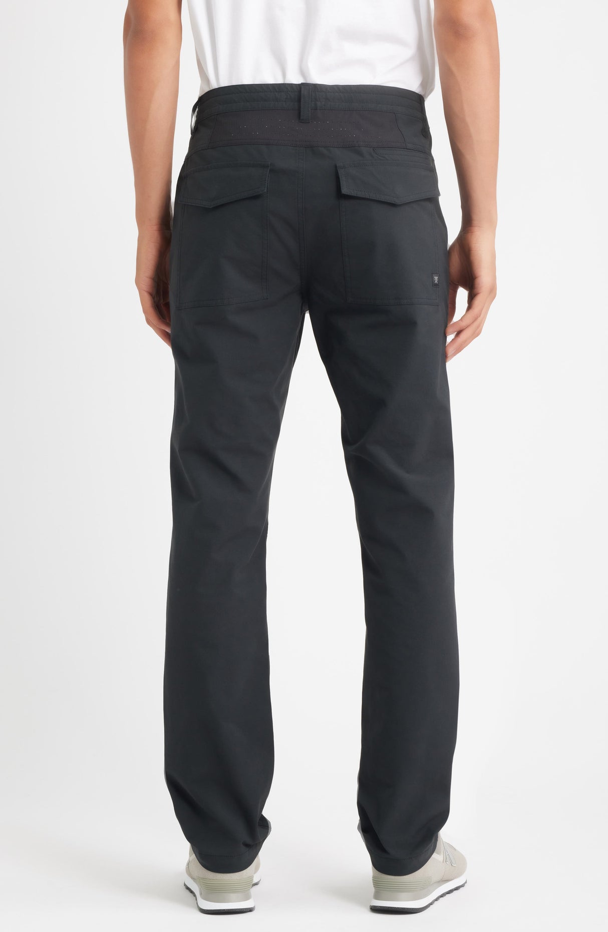 Roark Men's Layover Pro Traveler Pant