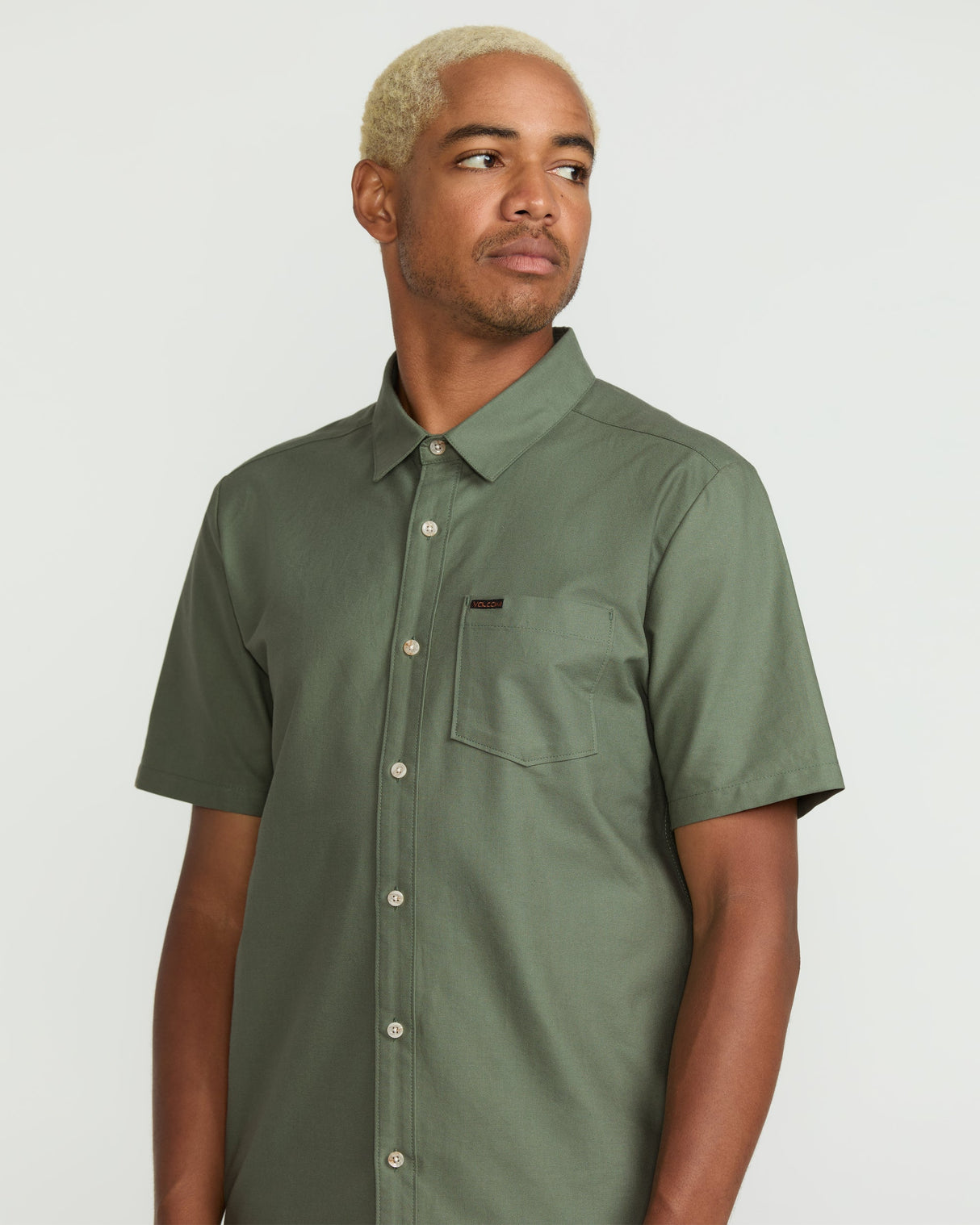Volcom Men's Veeco Oxford Short Sleeve Shirt