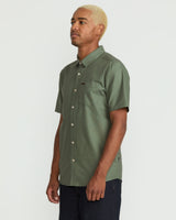 Volcom Men's Veeco Oxford Short Sleeve Shirt