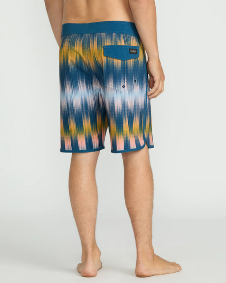 Volcom Men's Infuse Scallop Mod Boardshort
