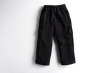 Men's relaxed fit cargo pants with elastic waistband and side cargo pockets