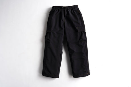 Men's relaxed fit cargo pants with elastic waistband and side cargo pockets