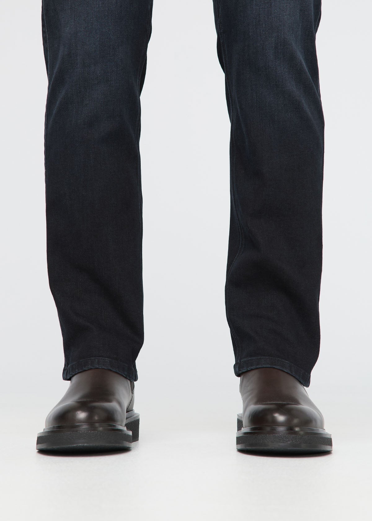 Duer Performance Denim+ Straight