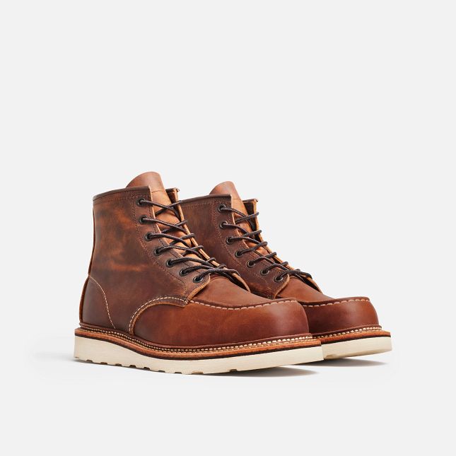 The Whitby Cobbler - Red Wing // Classic Moc 877 // Oro Legacy Shop Here   First  made in 1952, this boot helped to build the modern United States of  America. Worn