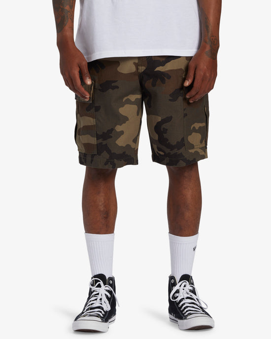 Load image into Gallery viewer, Billabong Combat Cargo Military Shorts - Military Camo
