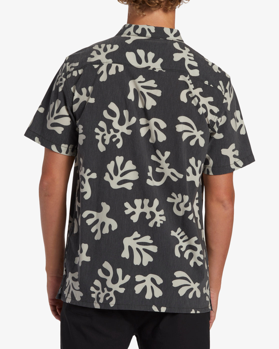 Billabong Coral Gardeners Surftrek Short Sleeve shirt - Black