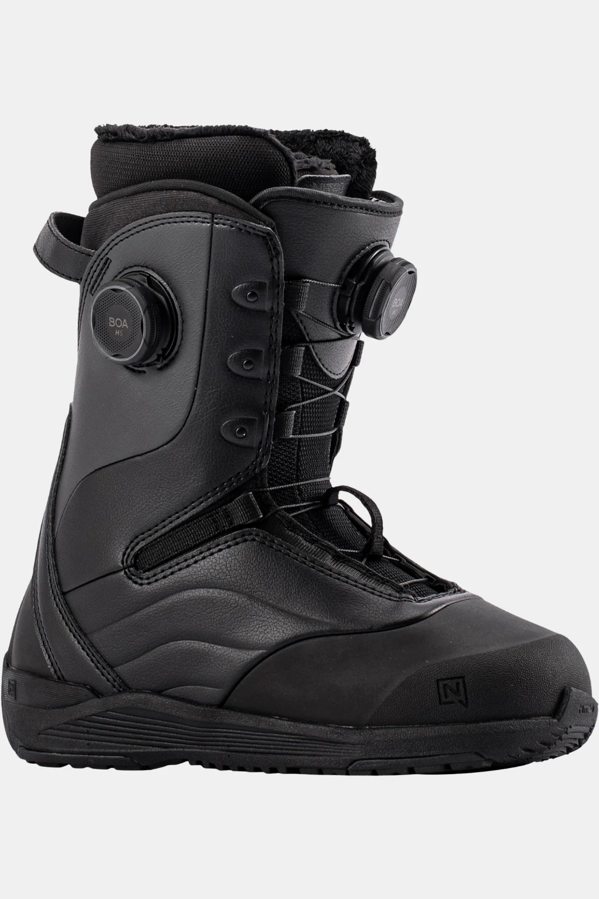 Nitro Crown BOA women's snowboard boot in all-black with dual BOA dials