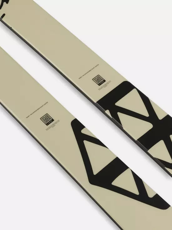 Volkl Revolt 101 Skis