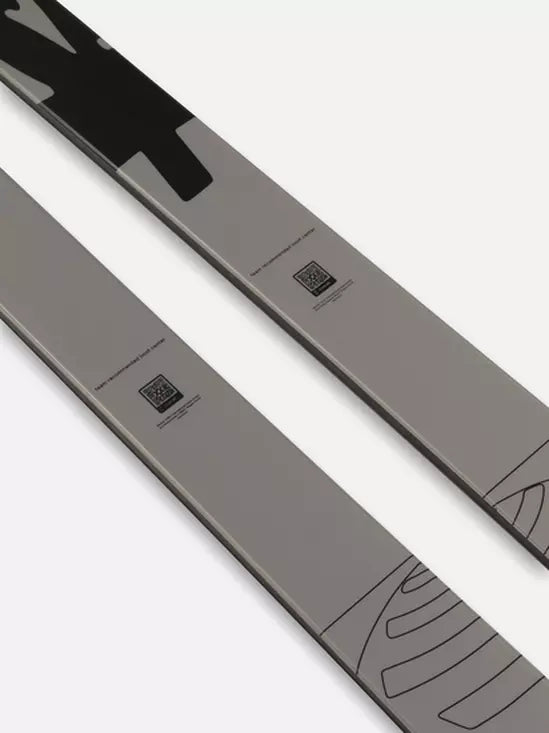 Volkl Revolt 84 Skis